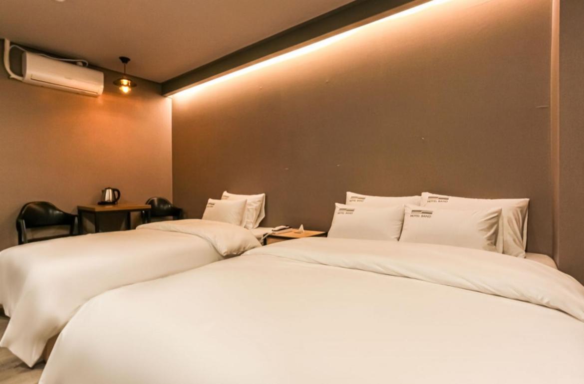 Hotel Band Pyeongtaek Eksteriør bilde